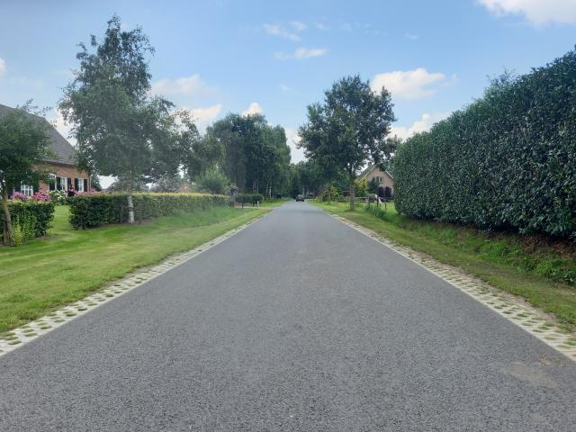 Lieveld (asfalt is hier al vervangen)
